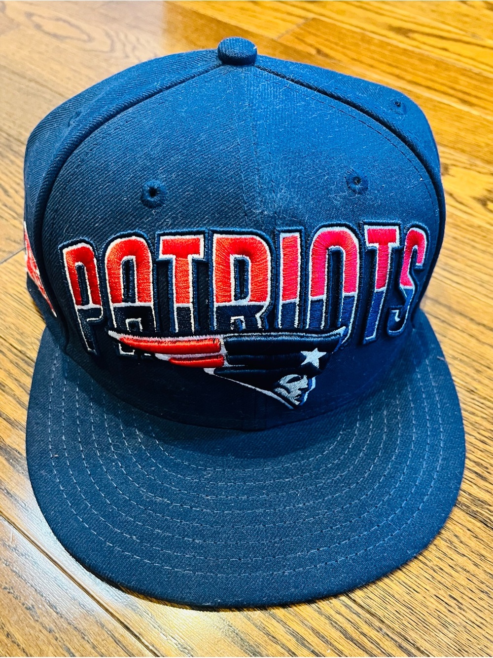 New Era 59FIFTY New England Patriots NFL Fitted Hat Red Underbrim – 7 3/8
